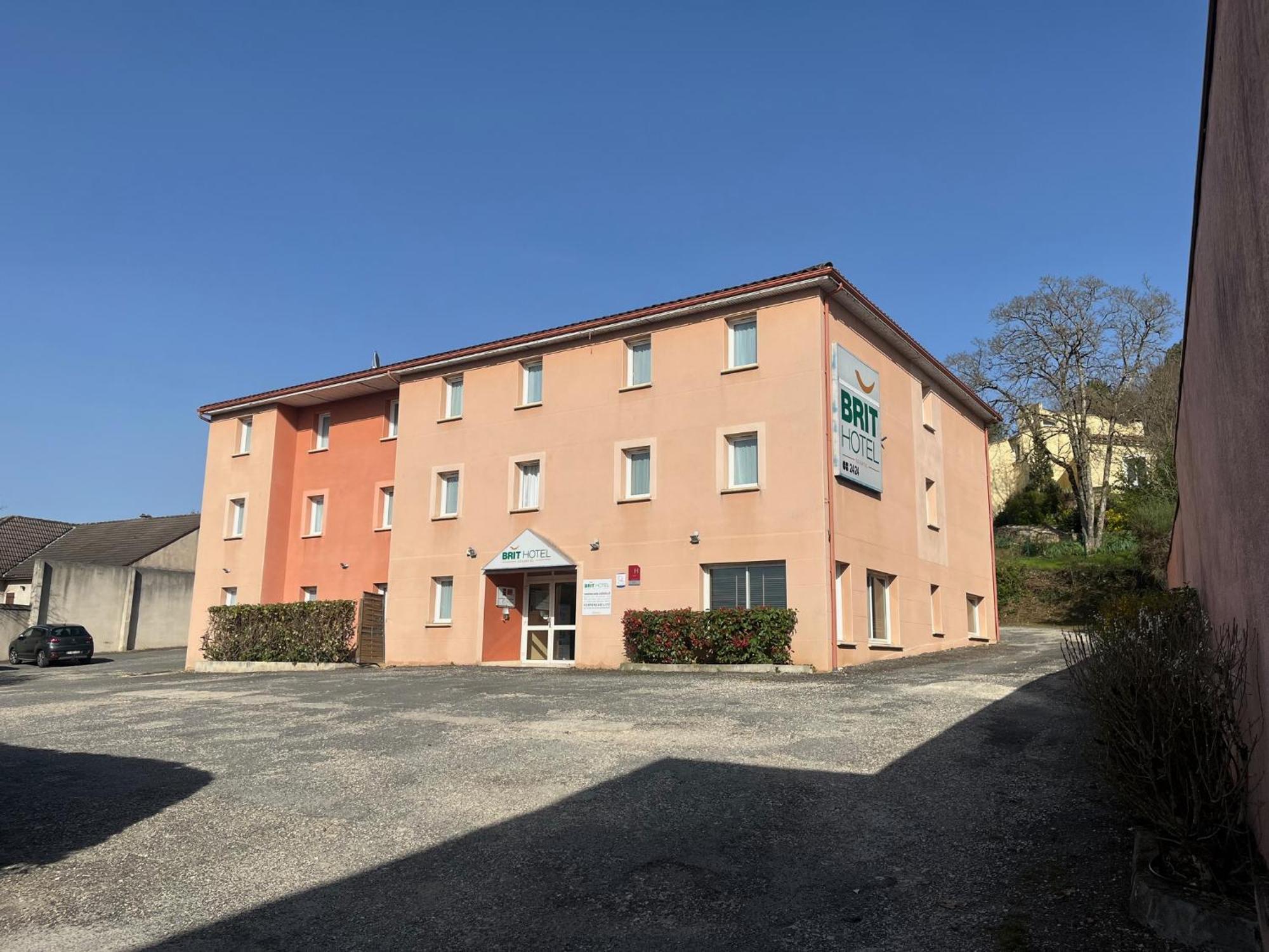 BRIT HOTEL Essentiel CAHORS Nord Exterior foto
